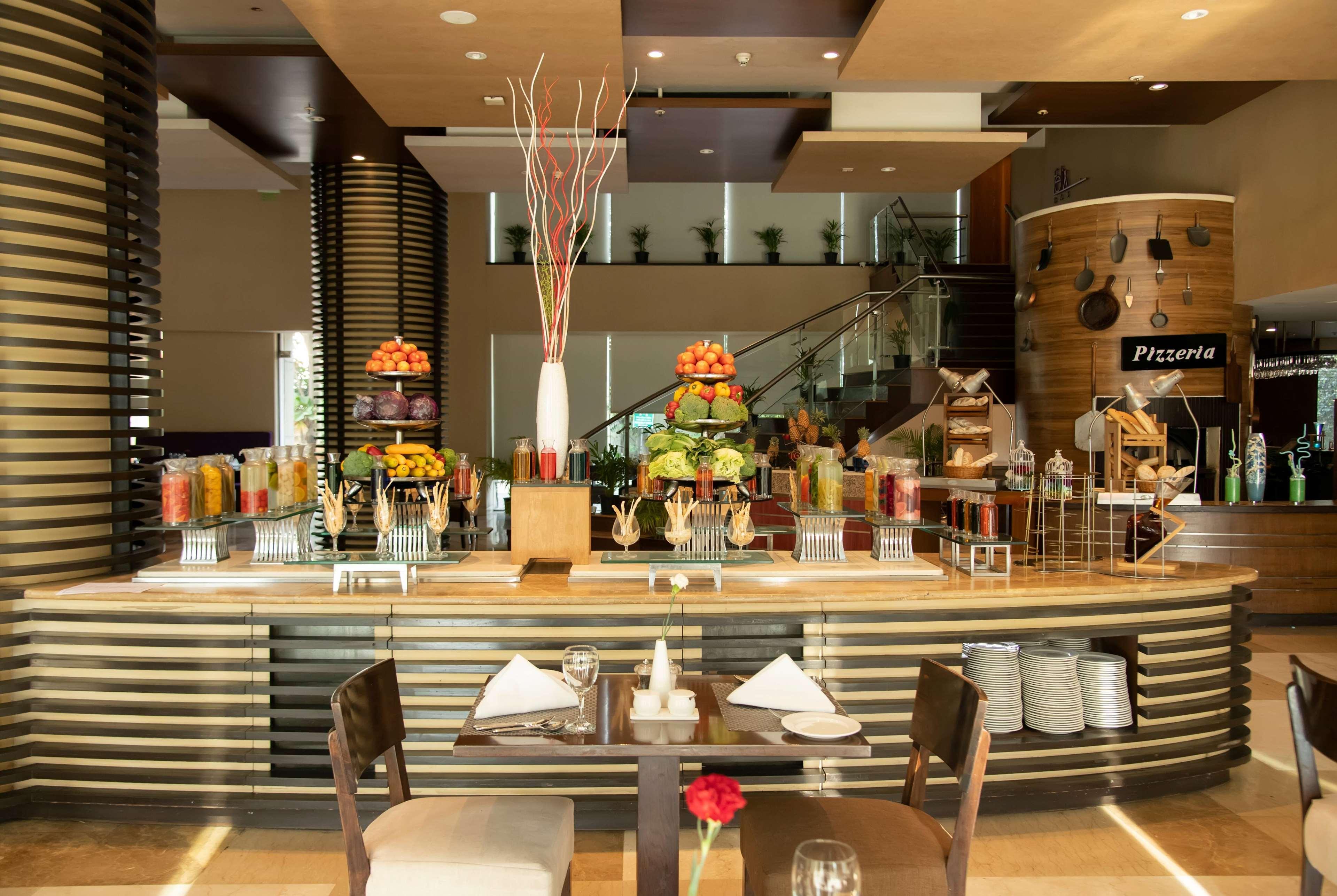 Ramada Plaza By Wyndham Pune Hinjewadi Dāpuri Extérieur photo