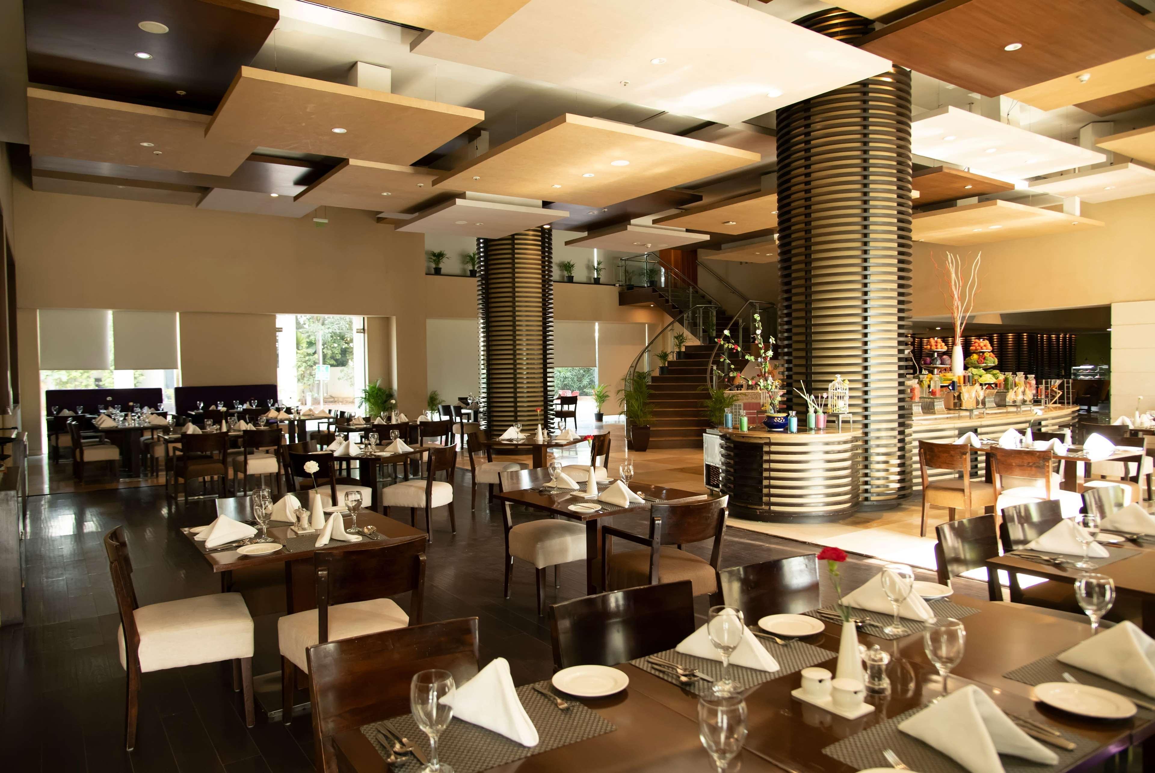 Ramada Plaza By Wyndham Pune Hinjewadi Dāpuri Extérieur photo