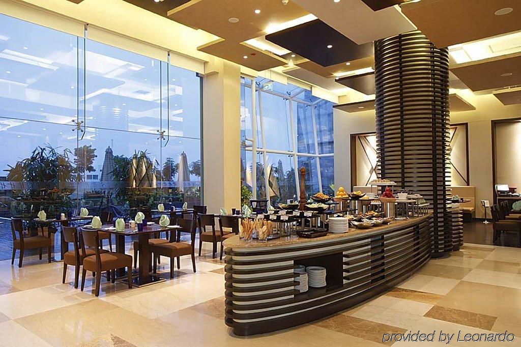 Ramada Plaza By Wyndham Pune Hinjewadi Dāpuri Restaurant photo