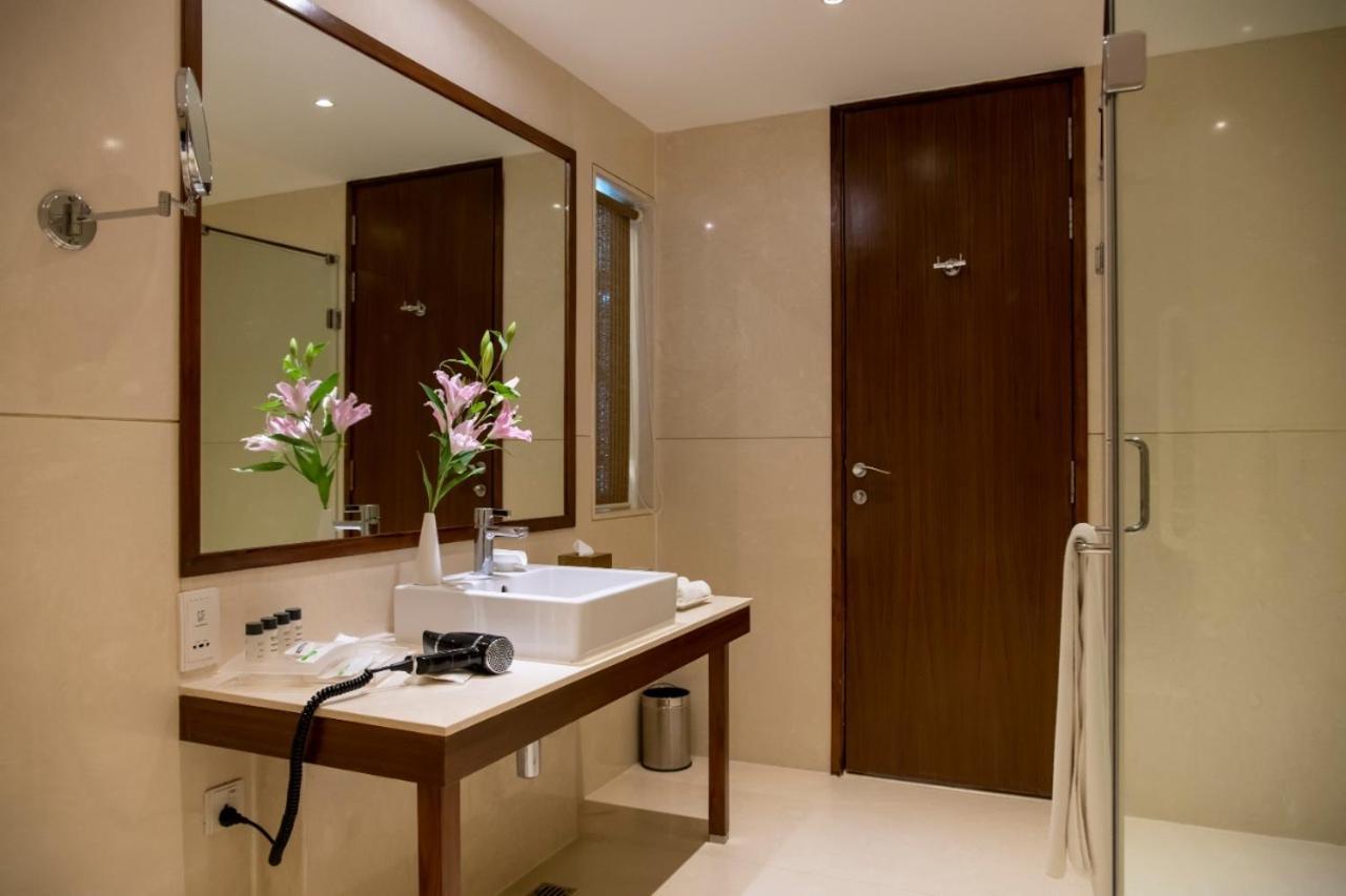 Ramada Plaza By Wyndham Pune Hinjewadi Dāpuri Extérieur photo