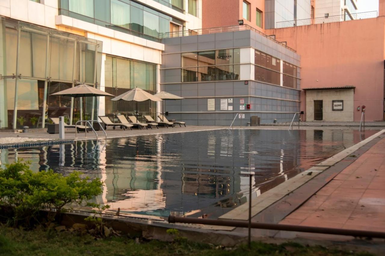 Ramada Plaza By Wyndham Pune Hinjewadi Dāpuri Extérieur photo
